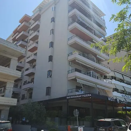 A Modern 105qm Apartment, 2 Min From The Beach! Up To 5 People Vlorë