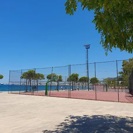 Apartment A Modern 105qm Apartment, 2 Min From The Beach! Up To 5 People *